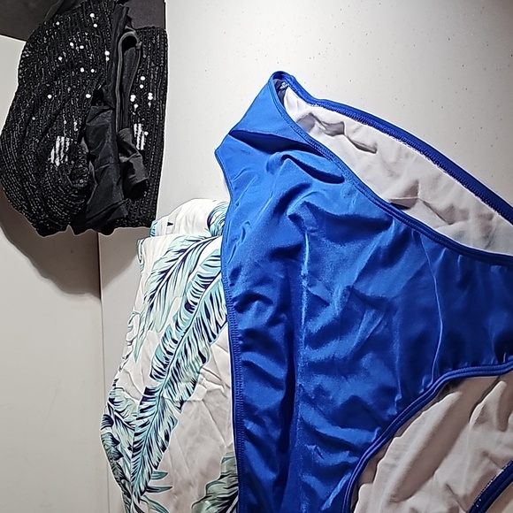 Shein Vacay Halter Top Dress Swimsuit Cover Up Plus Size 4X NWT*Raccolta Carta - Picture 15 of 16